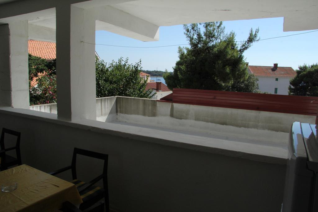 Novalja Guesthouse Economy Rooms Luaran gambar