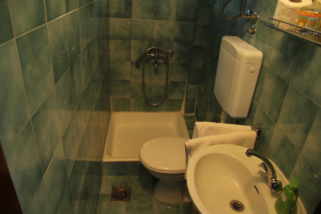 Novalja Guesthouse Economy Rooms Luaran gambar